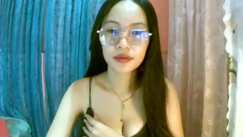 Freya online show from 10/05/25, 05:06