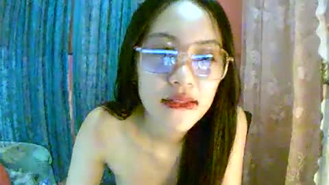 Freya online show from 10/06/25, 02:42