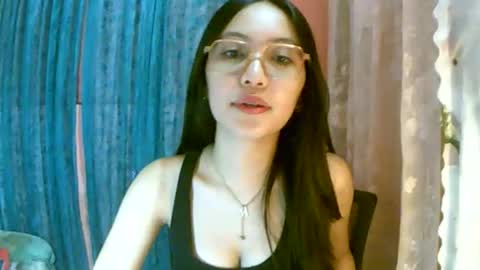 Freya online show from 10/17/25, 03:10