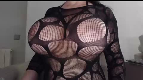 callme_kim online show from 07/14/26, 10:21
