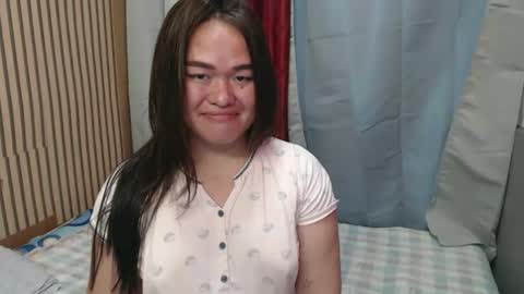 Snapshot of callme_mama chatting on 10/13/25, 11:21 Althea online show from 10/13/25, 11:21