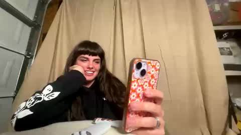 Snapshot of callme_sg chatting on 09/15/25, 01:49 SG Baby online show from 09/15/25, 01:49