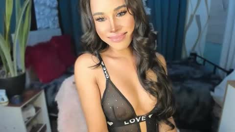 Snapshot of callmebythename_daisy chatting on 02/23/26, 07:22 A STINGY MAN IS A SIGN OF UNWELLINGNESS. online show from 02/23/26, 07:22