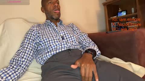 My name is Robert  Dont be shysay hi I love to chat. For requests or dirty talk please use tips  online show from 06/03/26, 03:53