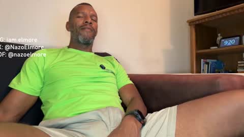 My name is Robert  Dont be shysay hi I love to chat. For requests or dirty talk please use tips  online show from 07/21/26, 03:20