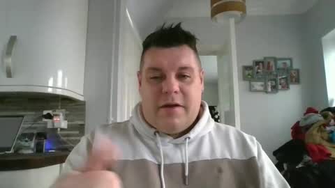 Calvinm365 online show from 12/09/24, 02:17