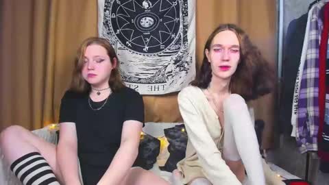 Snapshot of calvin_kevin_grem chatting on 02/20/25, 02:46 Calvin Kevin Grem online show from 02/20/25, 02:46