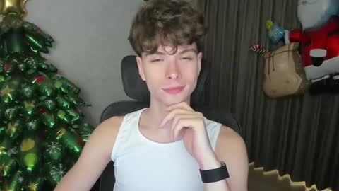 Hey I am Calvin  online show from 01/05/26, 05:27