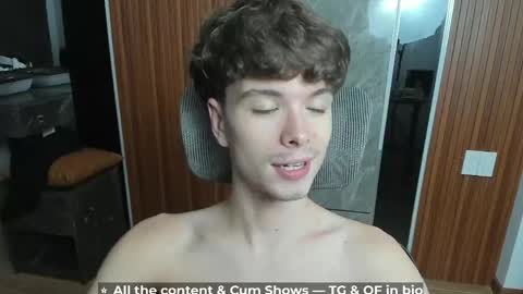 Hey I am Calvin  online show from 05/27/26, 04:37
