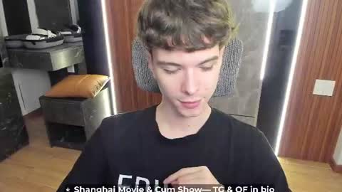 Hey I am Calvin  online show from 06/27/26, 05:40