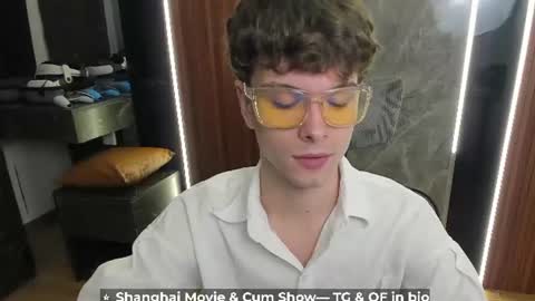 Hey I am Calvin  online show from 07/03/26, 03:29
