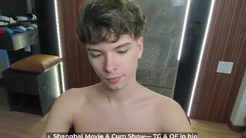 Hey I am Calvin  online show from 07/19/26, 09:35