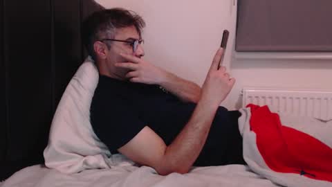 Snapshot of calvinjohnlad chatting on 12/03/24, 04:50 Calvinjohnlad online show from 12/03/24, 04:50