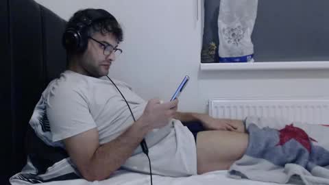 Snapshot of calvinjohnlad chatting on 12/25/24, 08:50 Calvinjohnlad online show from 12/25/24, 08:50