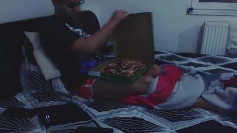 Snapshot of calvinjohnlad chatting on 01/22/25, 06:52 Calvinjohnlad online show from 01/22/25, 06:52