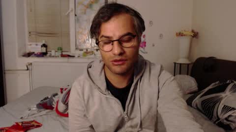 Snapshot of calvinjohnlad chatting on 11/06/25, 06:31 Calvinjohnlad online show from 11/06/25, 06:31