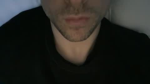 Snapshot of calvinzz chatting on 01/16/25, 07:52 calvinzz online show from 01/16/25, 07:52