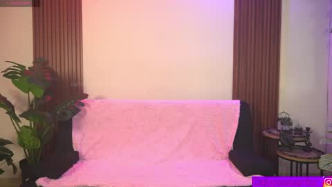 Snapshot of calypso_and_ge1 chatting on 05/12/26, 05:43 Calypso and Kayla online show from 05/12/26, 05:43