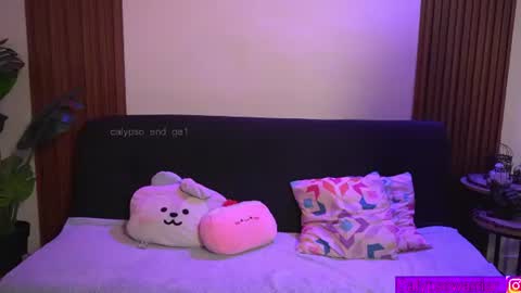 Calypso and Kayla online show from 07/17/26, 06:57