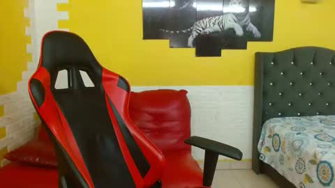 cam_xman online show from 02/28/26, 01:12