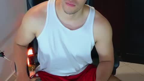 Snapshot of camara110 chatting on 10/11/25, 07:23 camara110 online show from 10/11/25, 07:23