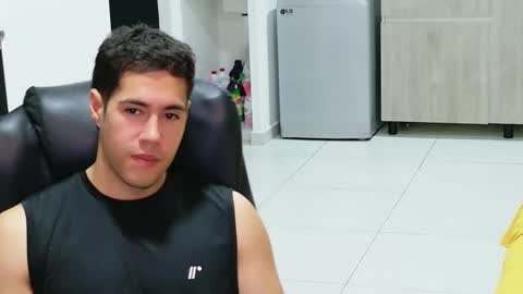 camara110 online show from 05/07/26, 01:55
