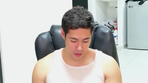 camara110 online show from 05/27/26, 01:02