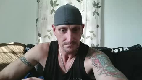 Snapshot of camaro383ci1994 chatting on 01/18/25, 08:09 Chillaxin lets talk online show from 01/18/25, 08:09