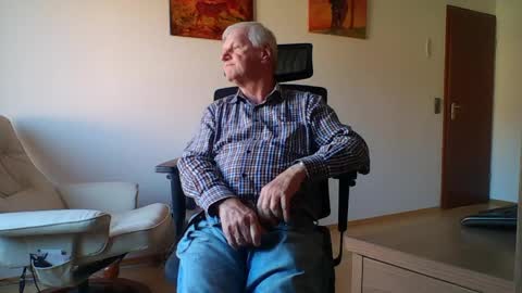 camcologne online show from 04/08/26, 07:30