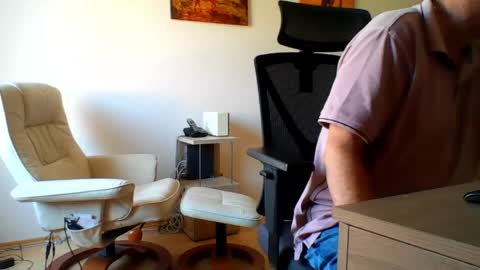 camcologne online show from 05/26/26, 08:32