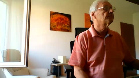 camcologne online show from 07/02/26, 08:42