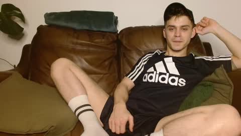 Snapshot of camdoattitude chatting on 02/01/25, 08:47 CamDoAttitude online show from 02/01/25, 08:47