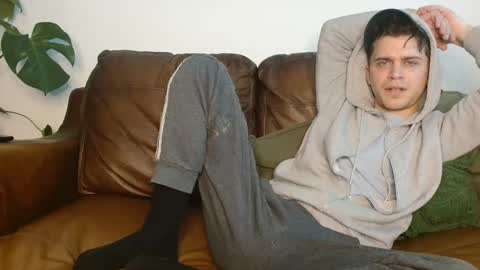 Snapshot of camdoattitude chatting on 03/11/25, 12:39 CamDoAttitude online show from 03/11/25, 12:39