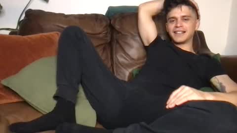 Snapshot of camdoattitude chatting on 11/20/25, 10:20 CamDoAttitude online show from 11/20/25, 10:20