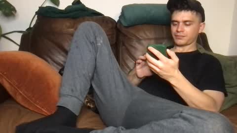 Snapshot of camdoattitude chatting on 11/24/25, 11:37 CamDoAttitude online show from 11/24/25, 11:37