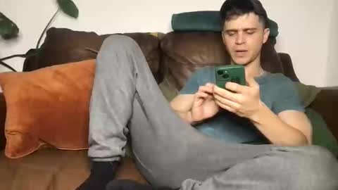 Snapshot of camdoattitude chatting on 11/30/25, 10:25 CamDoAttitude online show from 11/30/25, 10:25