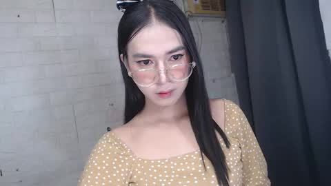Snapshot of camela_star chatting on 02/01/25, 10:34 camela_star online show from 02/01/25, 10:34