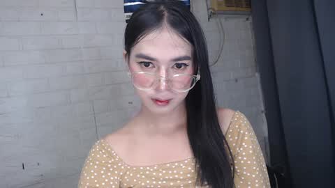 Snapshot of camela_star chatting on 02/02/25, 02:38 camela_star online show from 02/02/25, 02:38