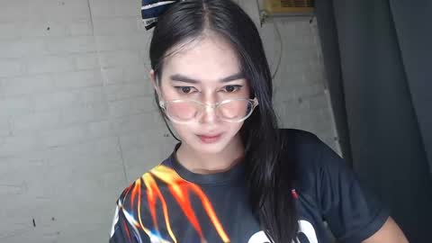 Snapshot of camela_star chatting on 02/04/25, 09:52 camela_star online show from 02/04/25, 09:52