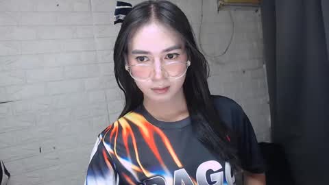 Snapshot of camela_star chatting on 02/05/25, 08:35 camela_star online show from 02/05/25, 08:35