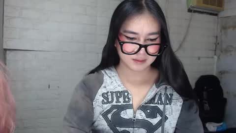 Snapshot of camela_star chatting on 10/28/25, 06:21 camela_star online show from 10/28/25, 06:21