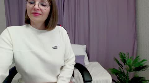 camelia_lillie online show from 01/08/25, 05:37