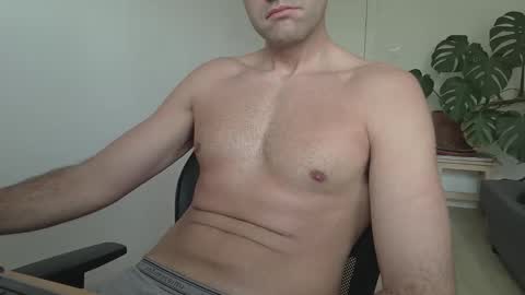 Cameraman86 online show from 05/25/26, 12:22