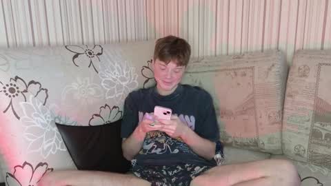 Snapshot of cameron_crowly chatting on 02/01/25, 09:21 Cameron online show from 02/01/25, 09:21