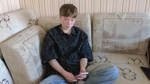 Snapshot of cameron_crowly chatting on 02/07/25, 10:08 Cameron online show from 02/07/25, 10:08