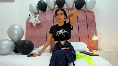  Cameron Cutee  online show from 10/01/25, 11:27