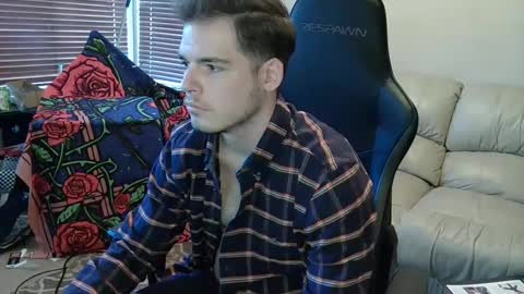 Snapshot of camerondt chatting on 01/16/25, 08:36 camerondt online show from 01/16/25, 08:36