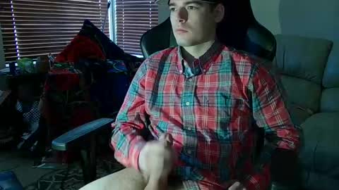 Snapshot of camerondt chatting on 01/20/25, 07:46 camerondt online show from 01/20/25, 07:46