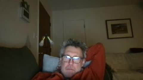 Snapshot of camhardwood chatting on 02/05/25, 02:16 Cam Hardwood online show from 02/05/25, 02:16