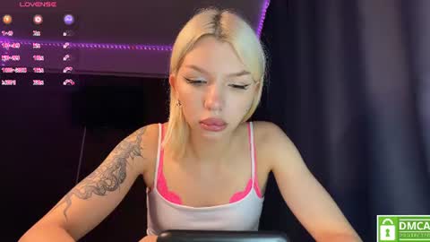 Snapshot of camienevius chatting on 08/05/26, 10:18 Hello My name is Rina im new model here and little but shy but curious. online show from 08/05/26, 10:18